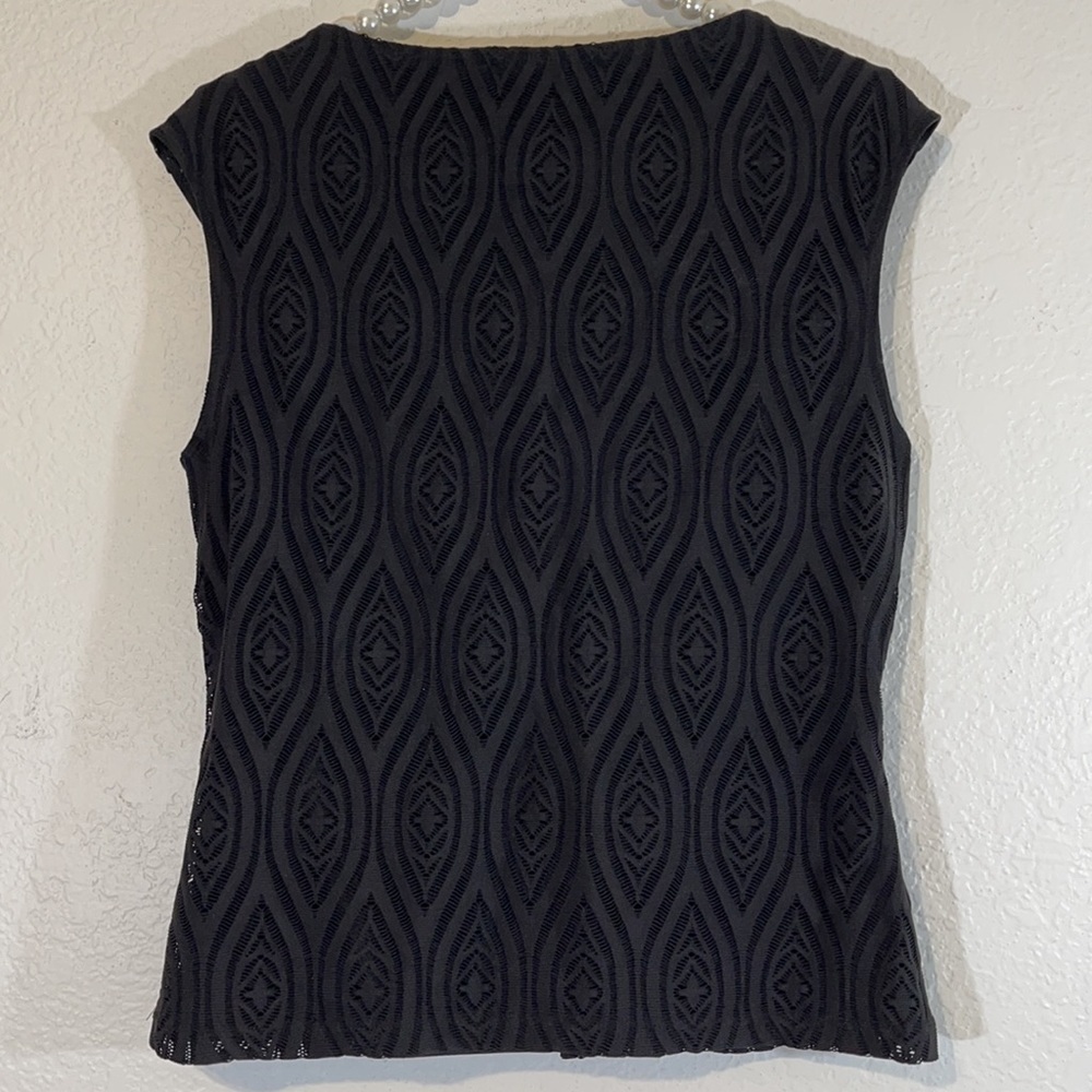 RAMPAGE Sexy V-Neck Sleeveless Black Blouse Large - Picture 3 of 6